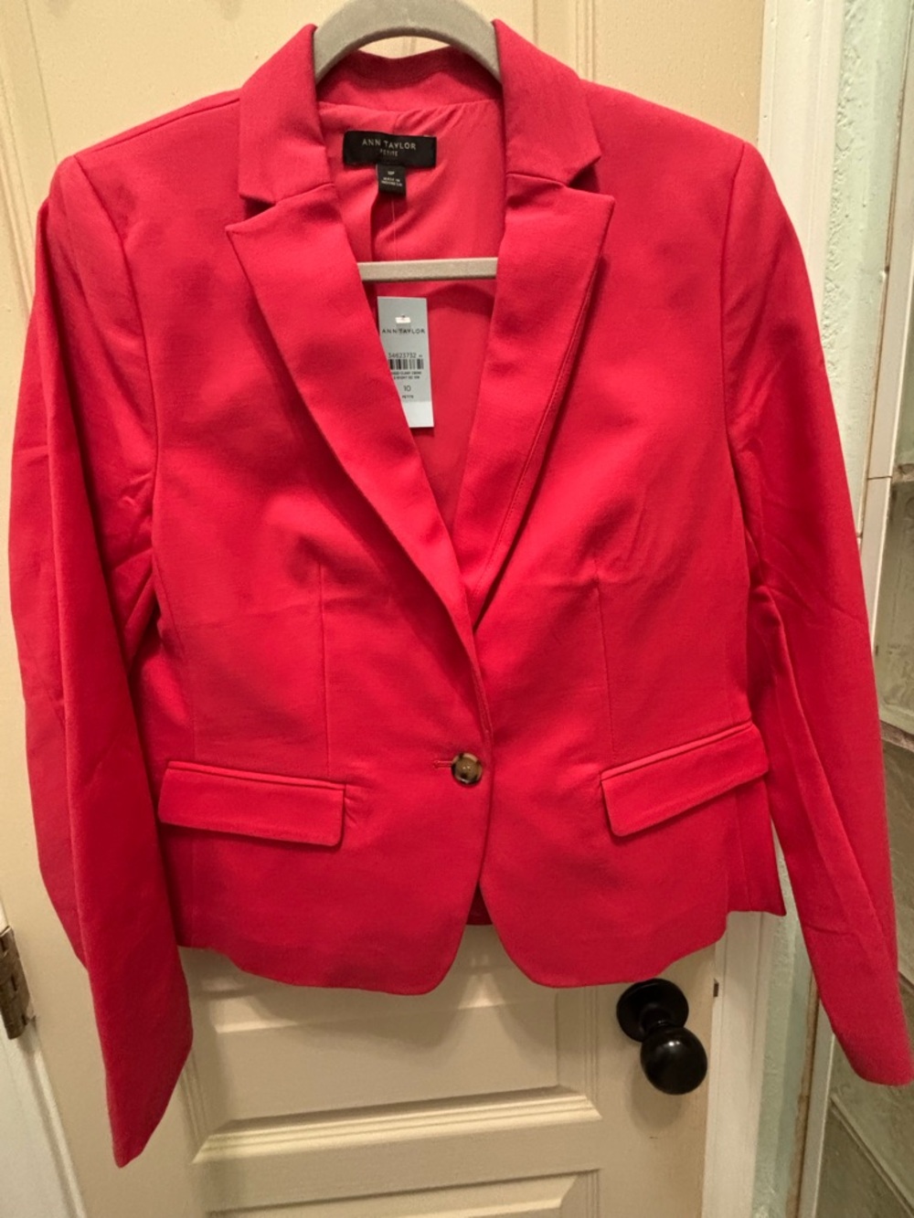 Ann Taylor Red Single-Button Blazer NWT Size 10P